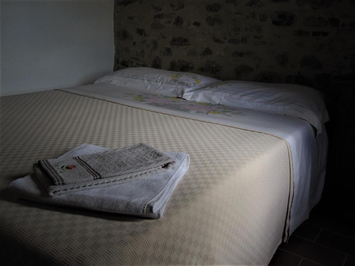 La Pietra Rara B&B Montone  Dış mekan fotoğraf