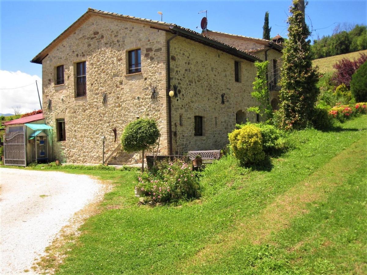 La Pietra Rara B&B Montone  Dış mekan fotoğraf